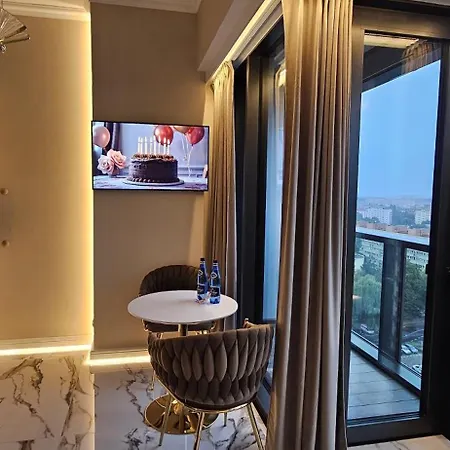 Golden Horizon Hanza Tower - Spa&sky View Stettin