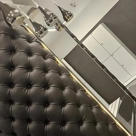 Golden Horizon Hanza Tower - & Sky View * Stettin