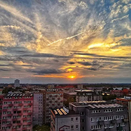 Golden Horizon Hanza Tower - Spa&sky View Apartment Stettin