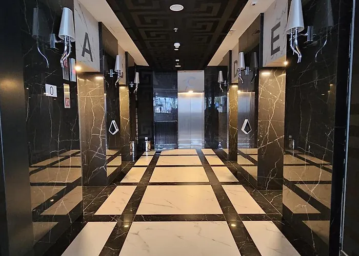 Golden Horizon Hanza Tower - & Sky View Szczecin