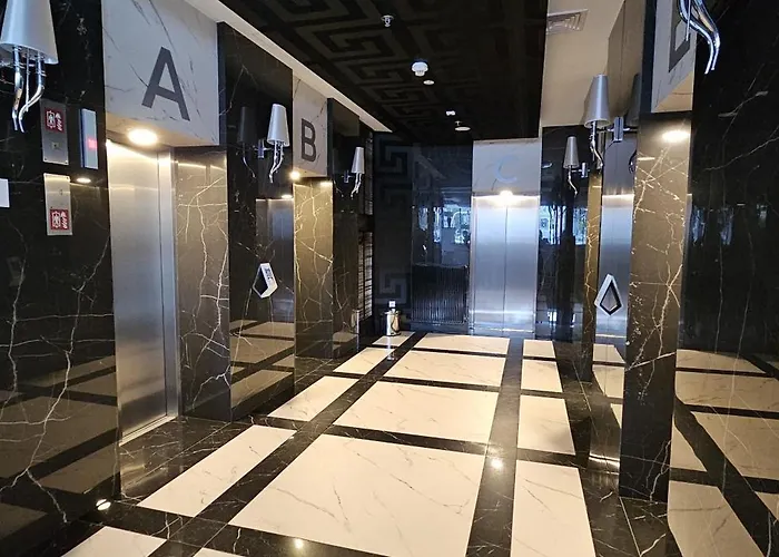 Golden Horizon Hanza Tower - Spa&sky View * Szczecin