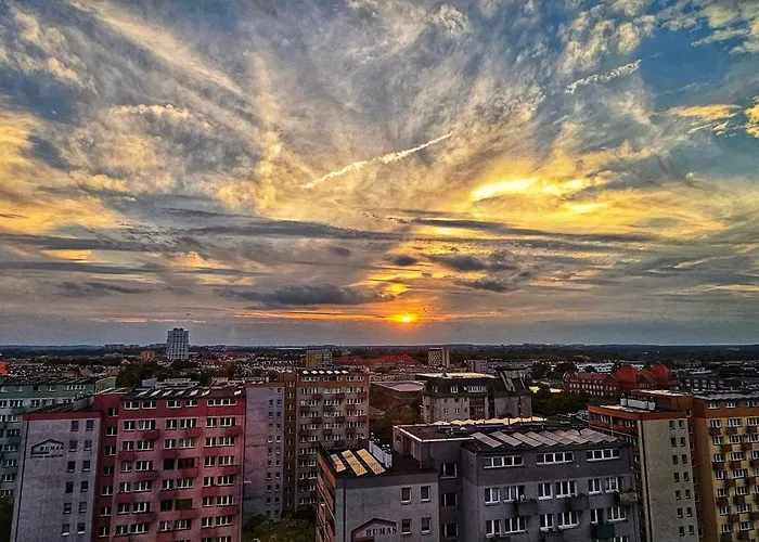 Golden Horizon Hanza Tower - & Sky View Апартаменты Щецин