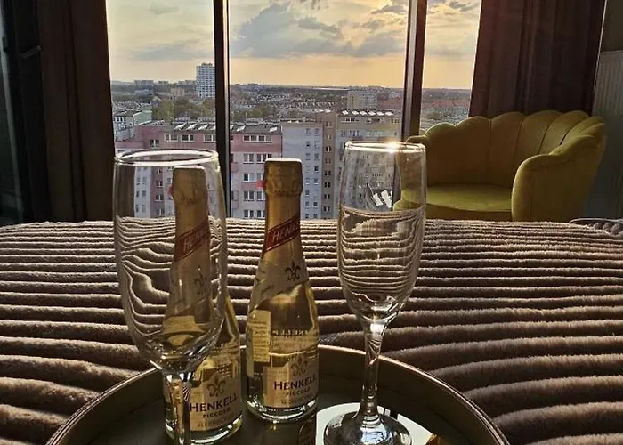 Golden Horizon Hanza Tower - & Sky View * Щецин